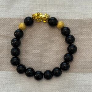 Pixiu Feng Shui Bracelet | CARBON Element | Black Agate beads with gold Pi Yao.